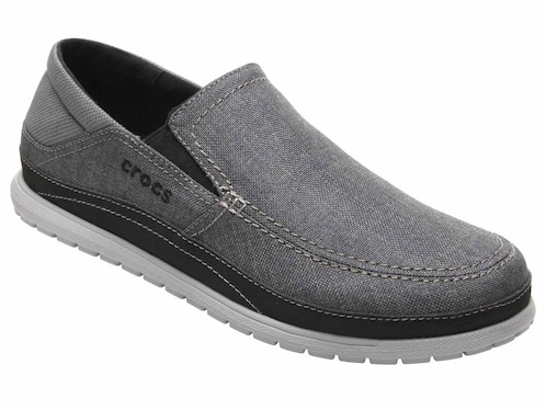 Zapato slip on Crocs grafito en Liverpool
