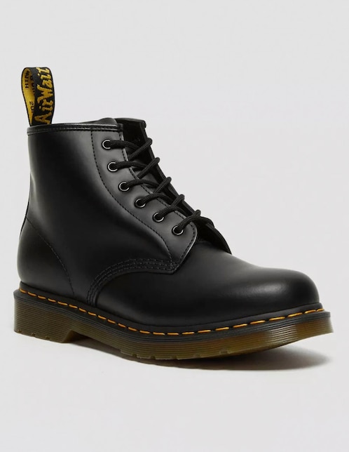 Bota Dr. Martens de cuero para hombre