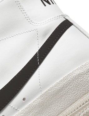 Tenis de piel Nike Blazer Mid 77 para hombre