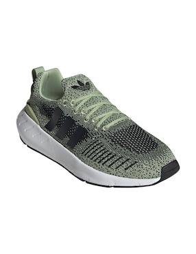 tenis adidas hombre en Liverpool