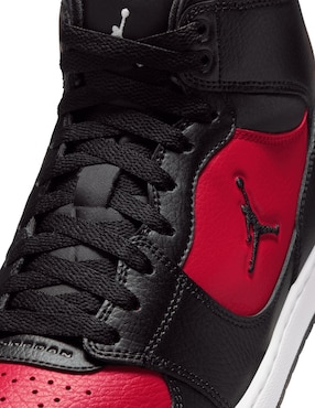 Tenis de piel Nike Jordan Court Connect Mid para hombre