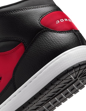 Tenis de piel Nike Jordan Court Connect Mid para hombre