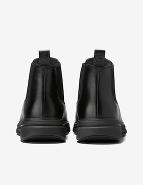 Bota Cole Haan para hombre
