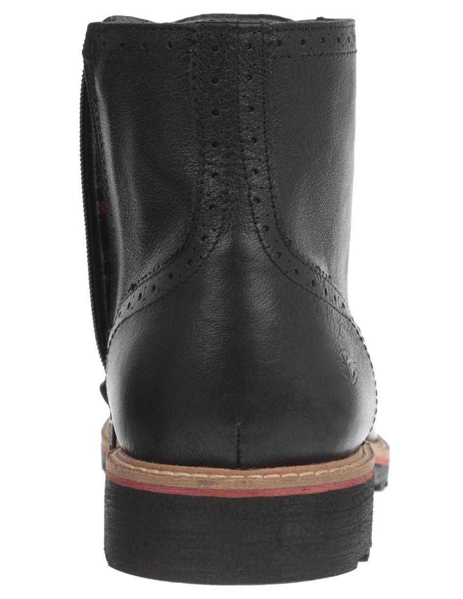 Bota Dockers piel negra en Liverpool