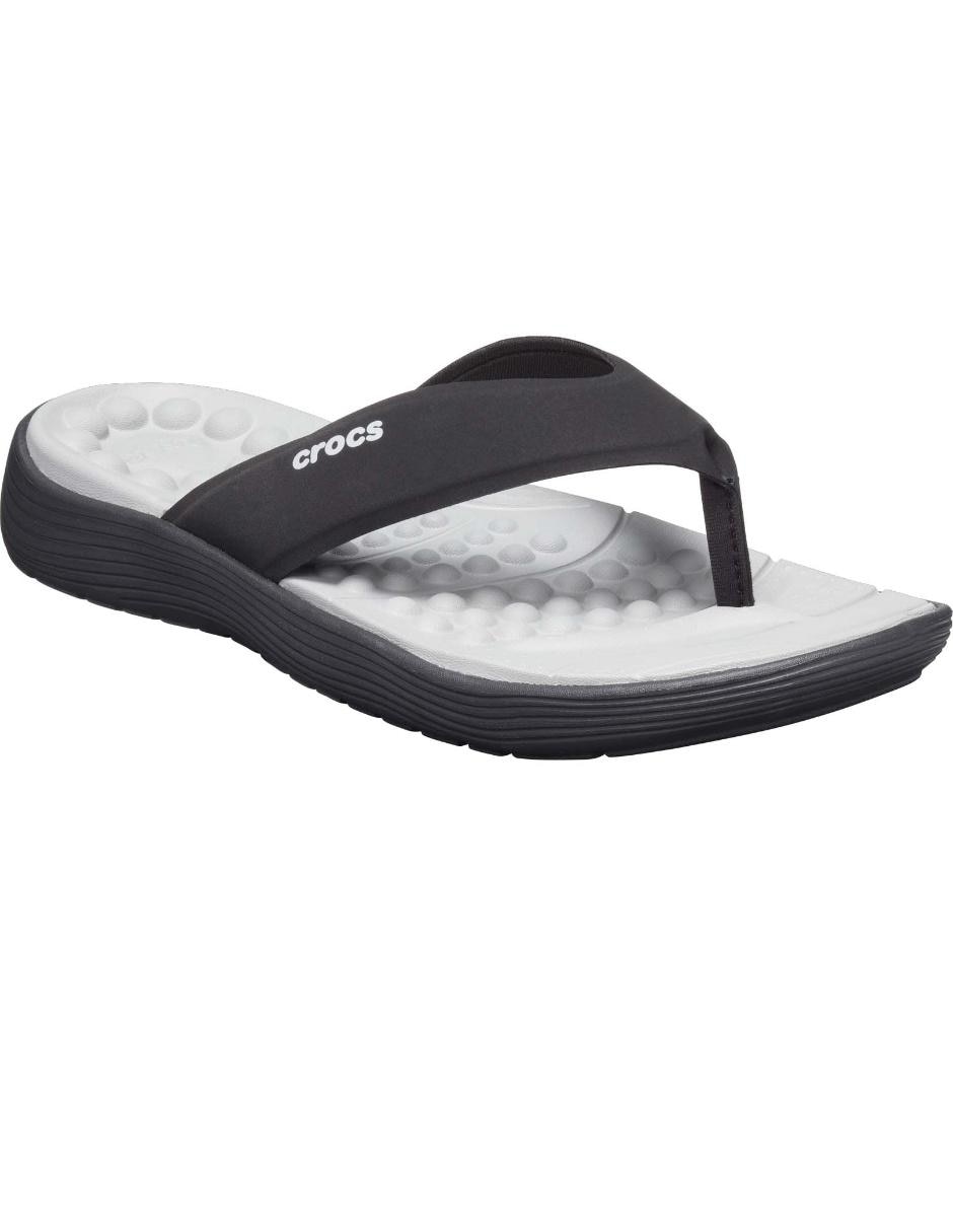 Sandalia Crocs negra en Liverpool