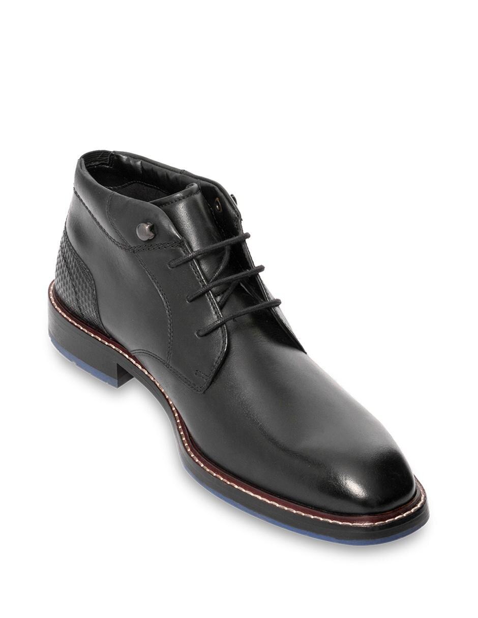Bota Steve Madden piel negra en Liverpool