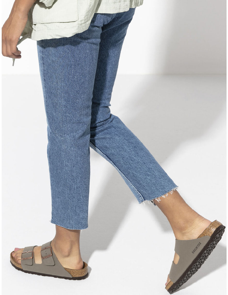Sandalia para hombre 4