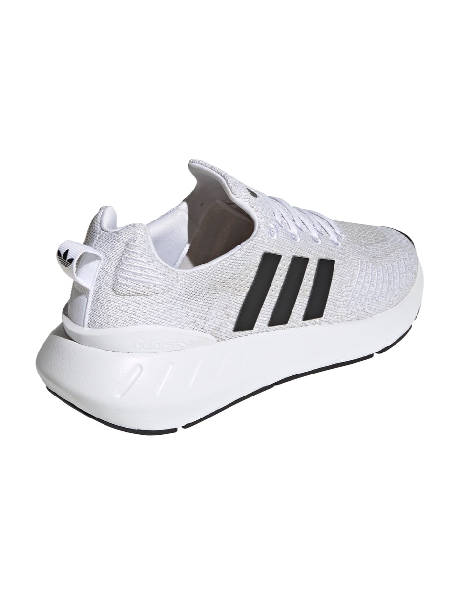Tenis swift run para hombre 2