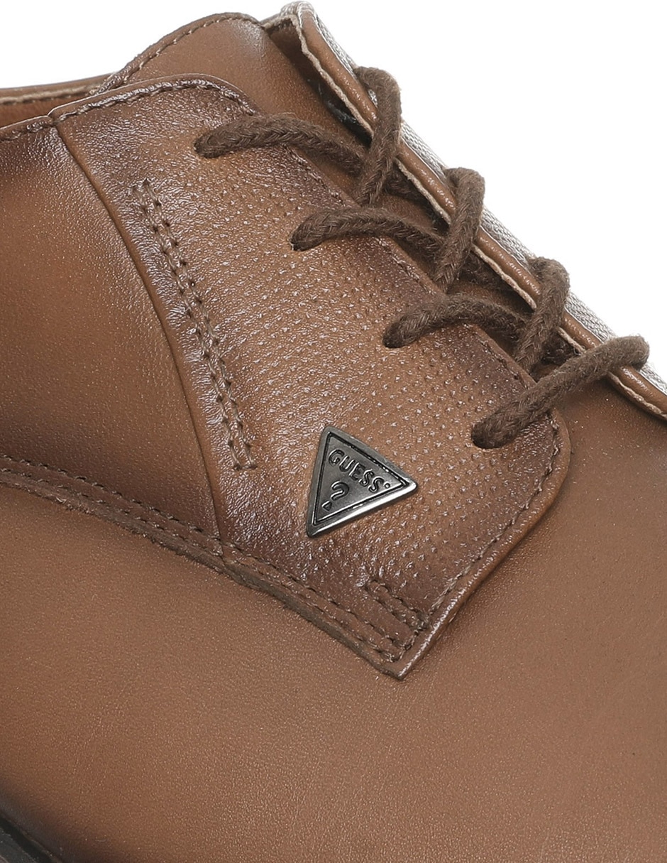 Zapato cerrado para hombre 9