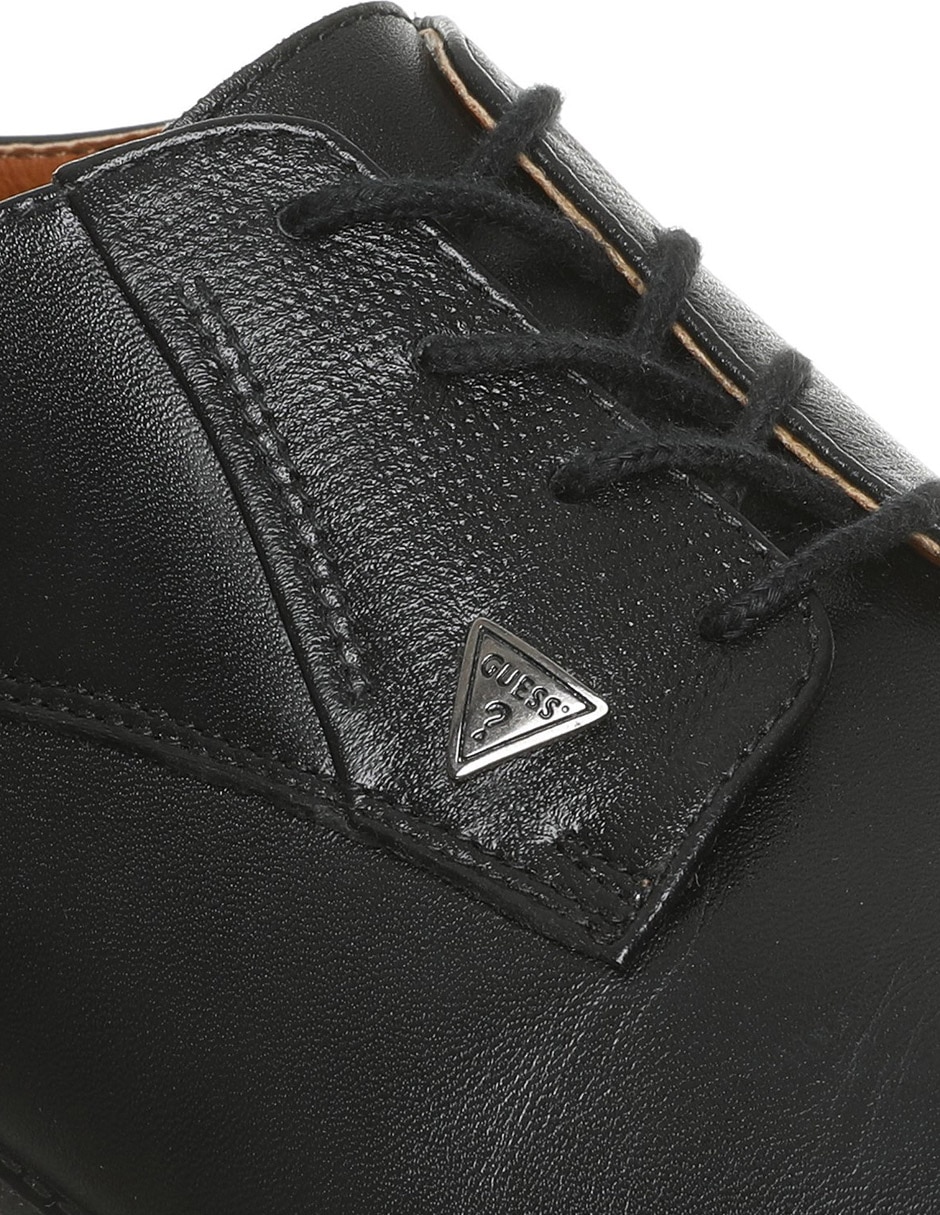 Zapato cerrado para hombre 9