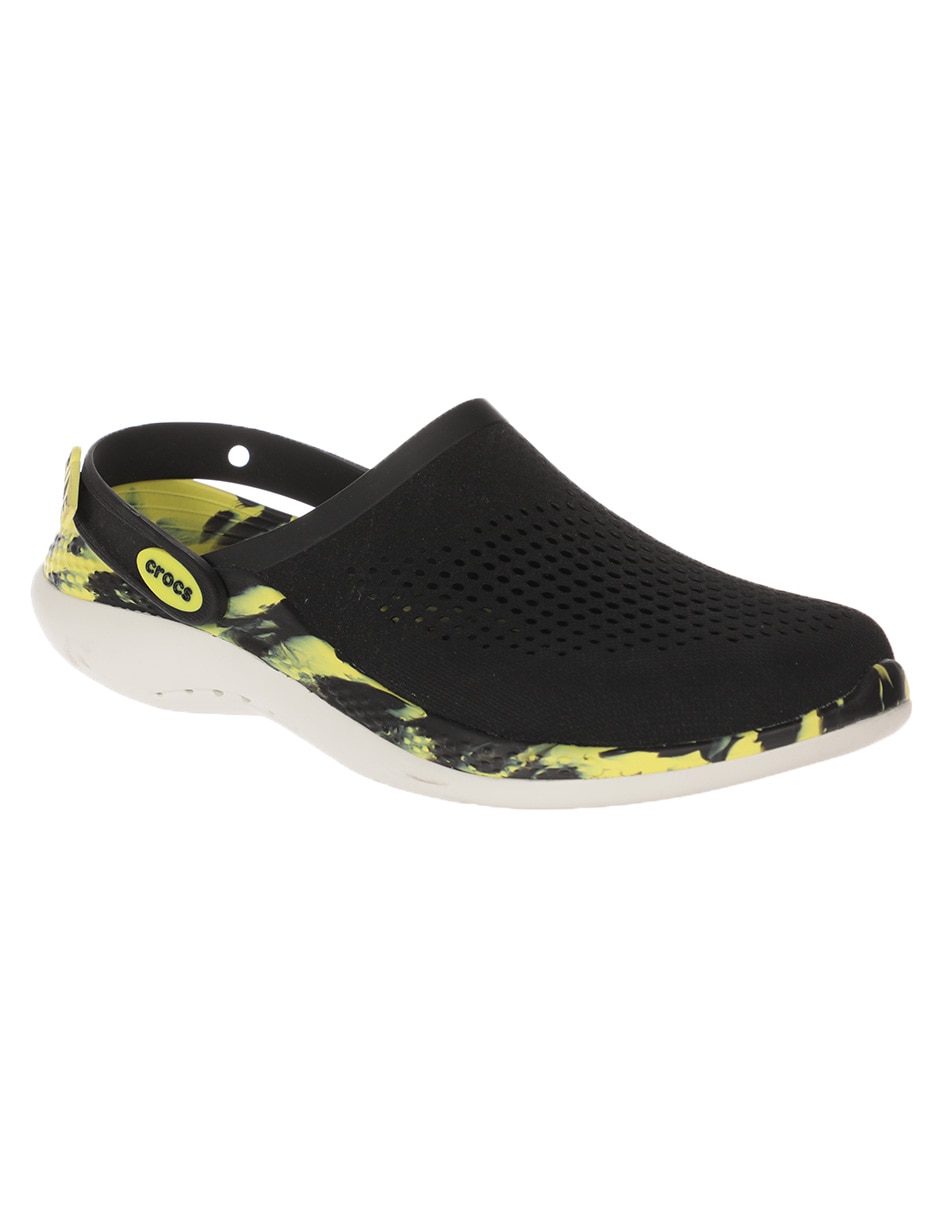 Sandalia Crocs para hombres 