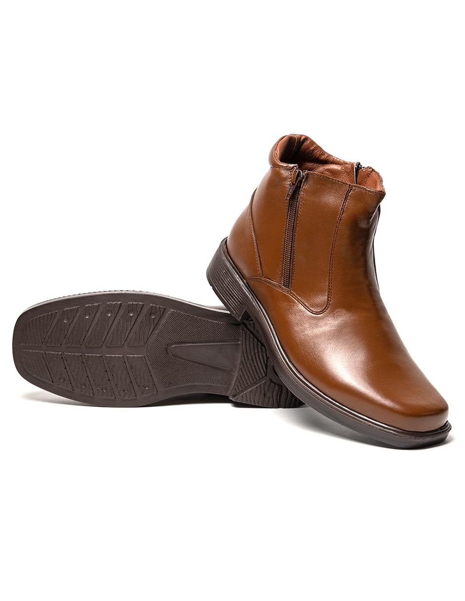 Bota para hombre 4