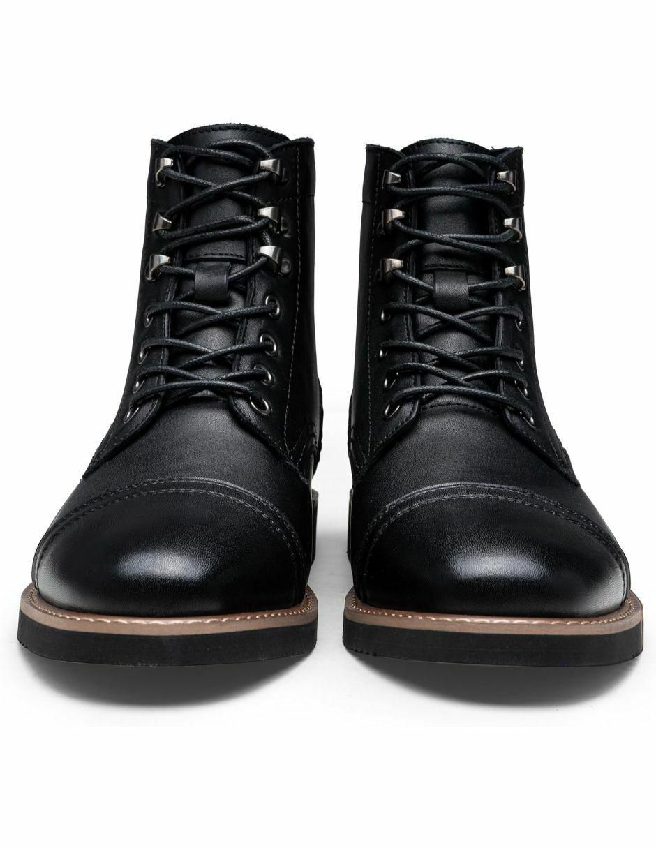 Bota de piel para hombre