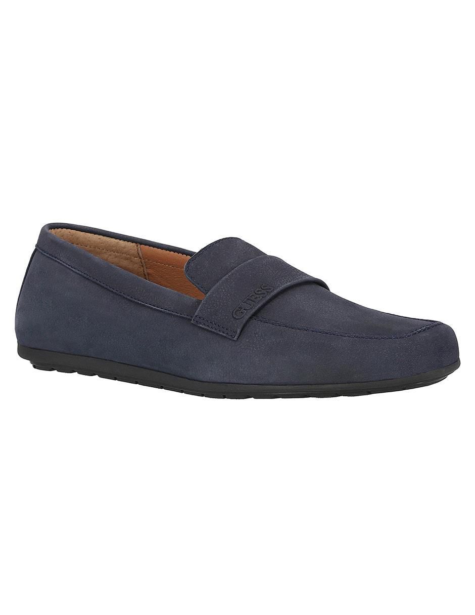 Zapato cerrado para hombre