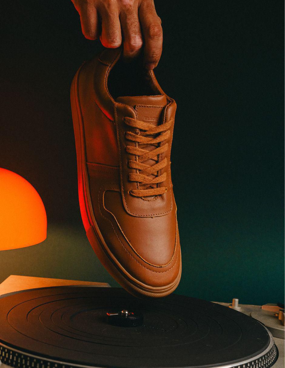 Tenis de piel para hombre 13