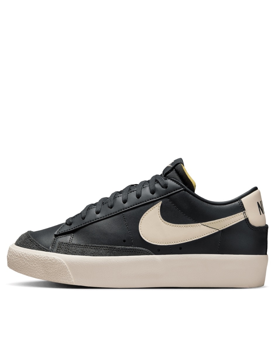 Tenis de piel Blazer Low 77 para hombre Tenis de piel Blazer Low 77 para hombre