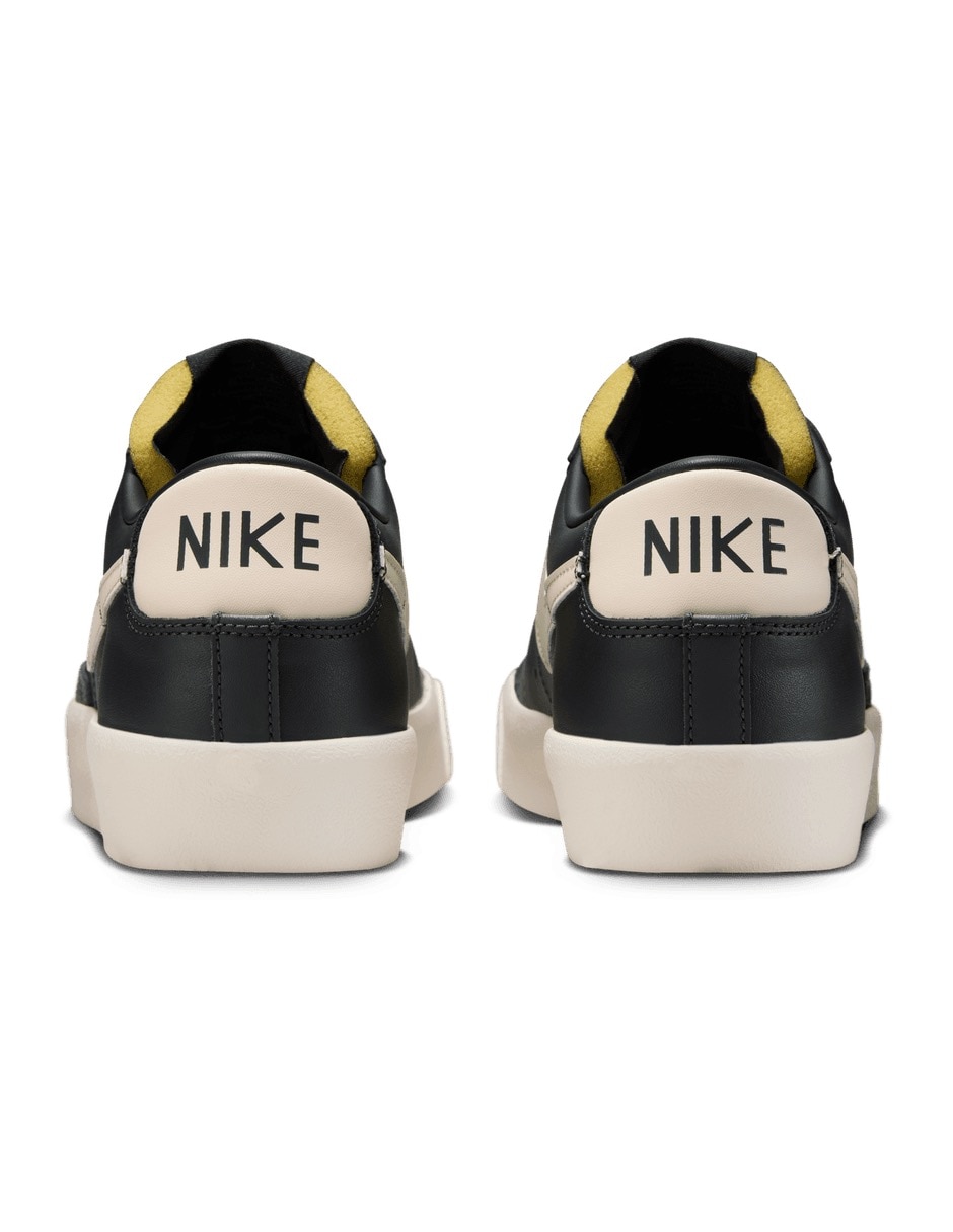 Tenis de piel Blazer Low 77 para hombre 2