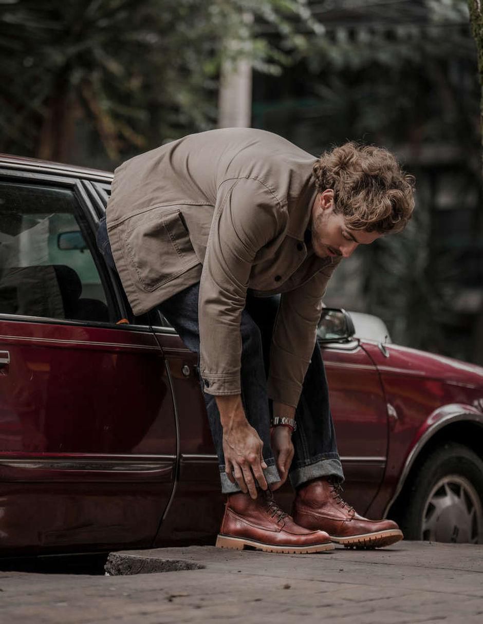 Bota Wagon de piel para hombre 8