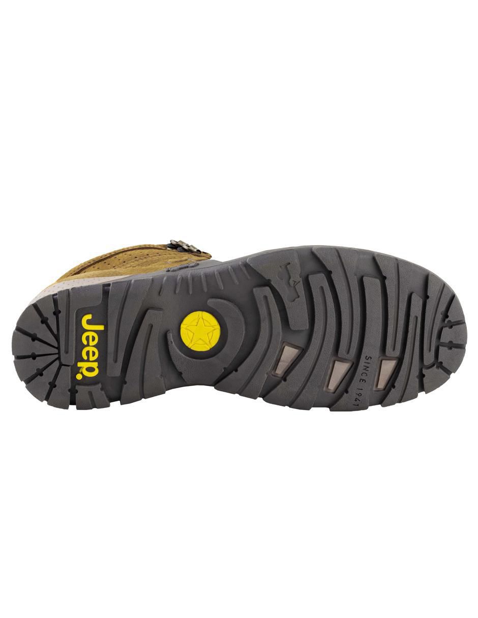 Bota para hombre 4