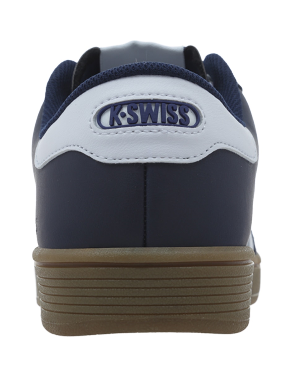 Tenis k 8
